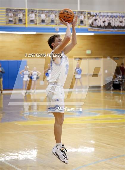 Thumbnail 3 in Logan @ Sky View (UHSAA 4A First Round) photogallery.