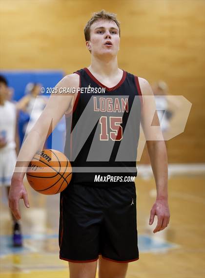 Thumbnail 3 in Logan @ Sky View (UHSAA 4A First Round) photogallery.