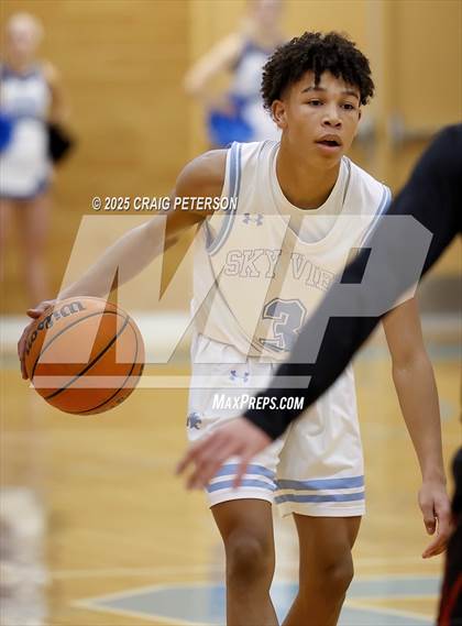 Thumbnail 1 in Logan @ Sky View (UHSAA 4A First Round) photogallery.