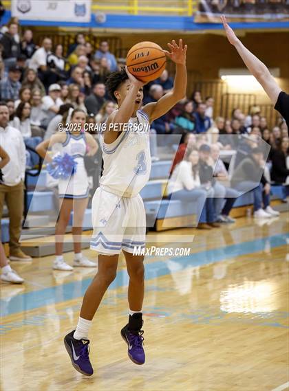 Thumbnail 3 in Logan @ Sky View (UHSAA 4A First Round) photogallery.