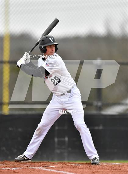 Thumbnail 2 in Ellison vs. Vandegrift (Hill Country Classic) photogallery.