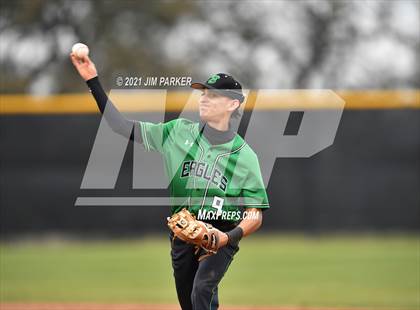 Thumbnail 1 in Ellison vs. Vandegrift (Hill Country Classic) photogallery.