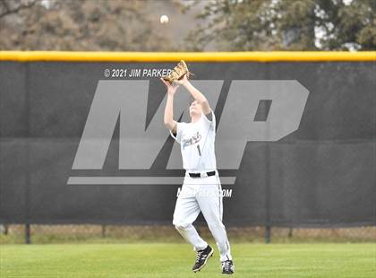Thumbnail 1 in Ellison vs. Vandegrift (Hill Country Classic) photogallery.