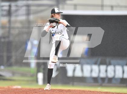 Thumbnail 2 in Ellison vs. Vandegrift (Hill Country Classic) photogallery.