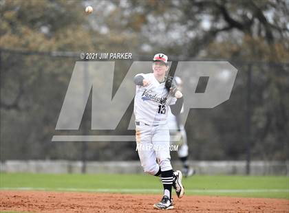 Thumbnail 3 in Ellison vs. Vandegrift (Hill Country Classic) photogallery.