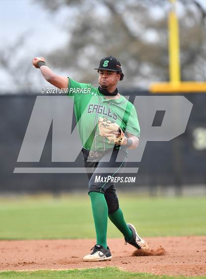 Thumbnail 1 in Ellison vs. Vandegrift (Hill Country Classic) photogallery.