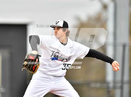 Thumbnail 3 in Ellison vs. Vandegrift (Hill Country Classic) photogallery.