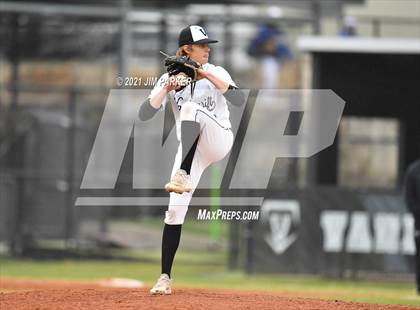 Thumbnail 2 in Ellison vs. Vandegrift (Hill Country Classic) photogallery.