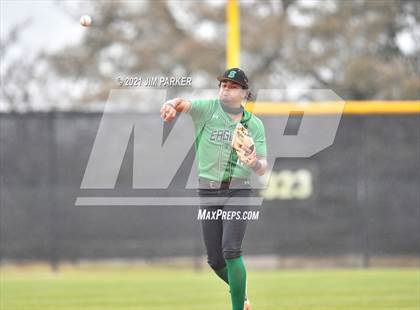 Thumbnail 1 in Ellison vs. Vandegrift (Hill Country Classic) photogallery.