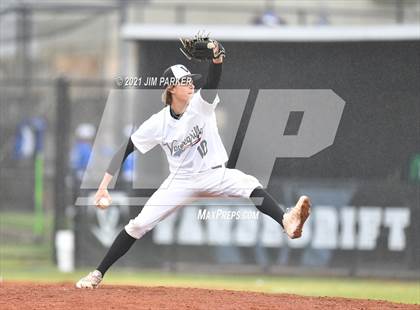 Thumbnail 1 in Ellison vs. Vandegrift (Hill Country Classic) photogallery.
