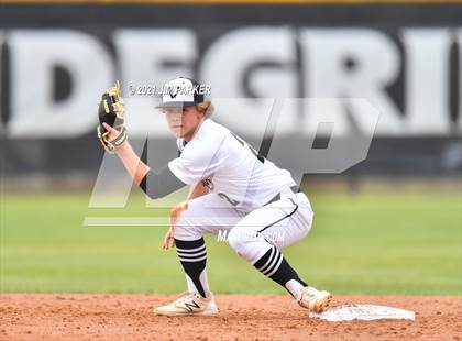 Thumbnail 2 in Ellison vs. Vandegrift (Hill Country Classic) photogallery.