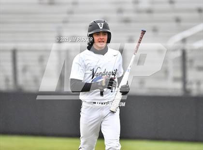 Thumbnail 3 in Ellison vs. Vandegrift (Hill Country Classic) photogallery.