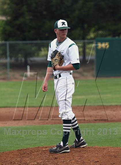 Thumbnail 2 in Oak Ridge vs Rodriguez (Boras Classic - North Bracket) photogallery.