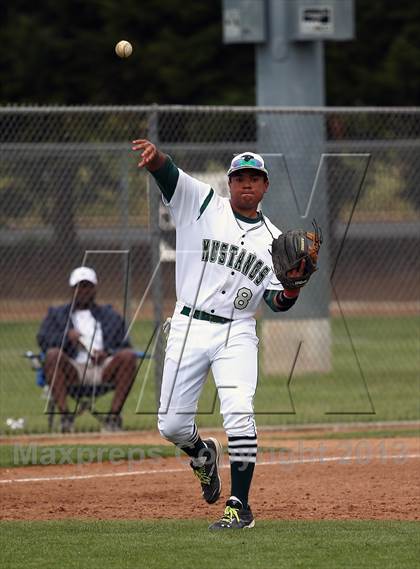 Thumbnail 3 in Oak Ridge vs Rodriguez (Boras Classic - North Bracket) photogallery.
