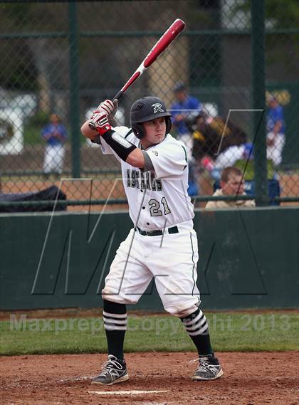 Thumbnail 3 in Oak Ridge vs Rodriguez (Boras Classic - North Bracket) photogallery.