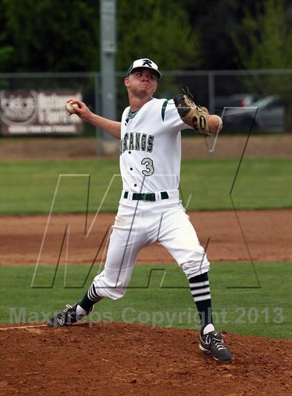 Thumbnail 1 in Oak Ridge vs Rodriguez (Boras Classic - North Bracket) photogallery.