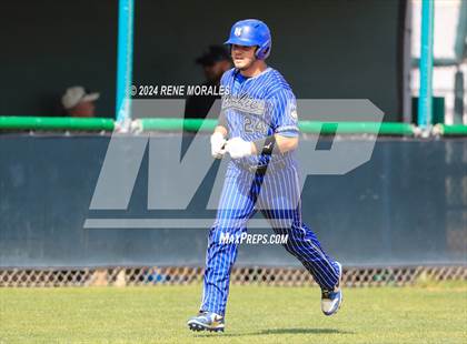 Thumbnail 2 in North Hollywood vs Chatsworth (CIF LACS D1 Semi Final) photogallery.
