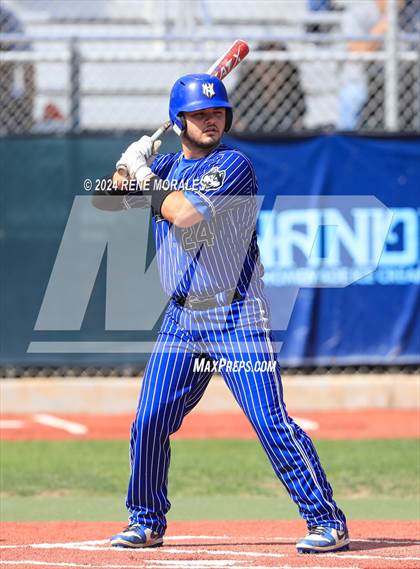 Thumbnail 3 in North Hollywood vs Chatsworth (CIF LACS D1 Semi Final) photogallery.