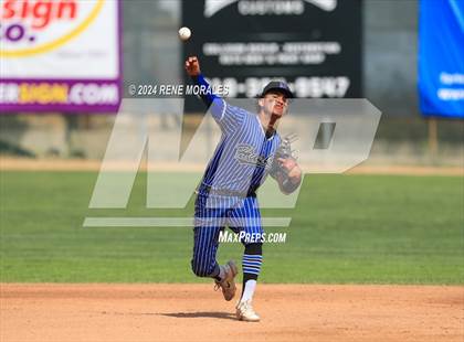 Thumbnail 2 in North Hollywood vs Chatsworth (CIF LACS D1 Semi Final) photogallery.