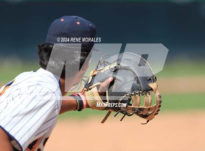 Thumbnail 3 in North Hollywood vs Chatsworth (CIF LACS D1 Semi Final) photogallery.