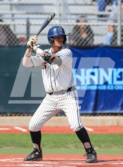 Thumbnail 3 in North Hollywood vs Chatsworth (CIF LACS D1 Semi Final) photogallery.