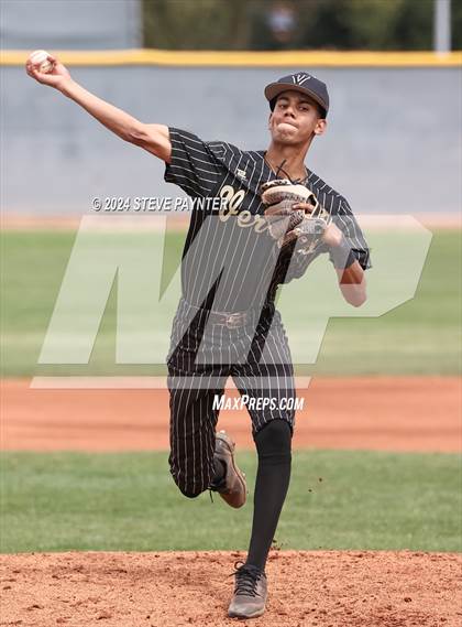 Thumbnail 2 in Verrado vs. Pinnacle photogallery.