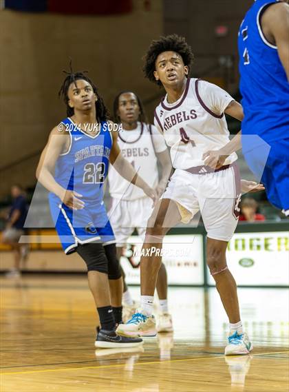 Thumbnail 2 in Centennial vs. Midland Legacy (Byron Johnston Holiday Classic) photogallery.