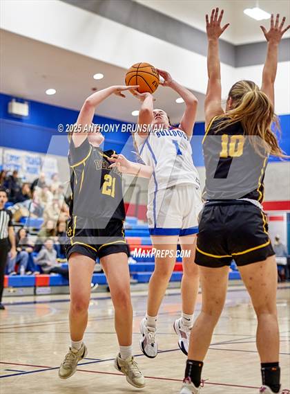 Thumbnail 1 in Del Oro @ Folsom photogallery.