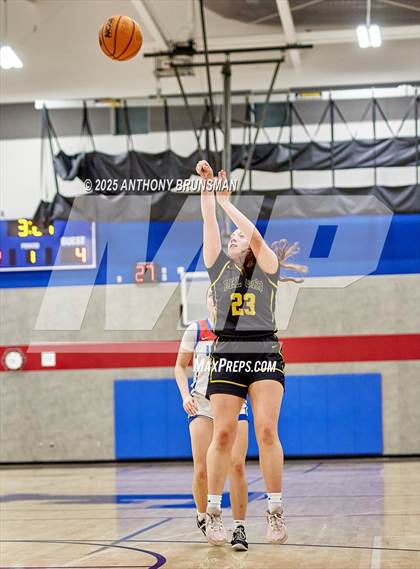 Thumbnail 1 in Del Oro @ Folsom photogallery.