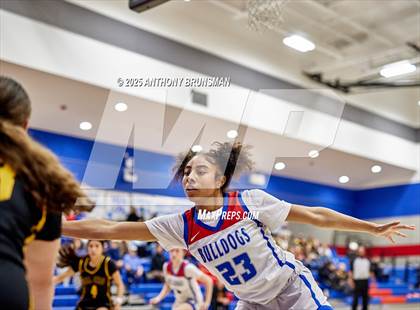 Thumbnail 1 in Del Oro @ Folsom photogallery.