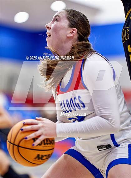 Thumbnail 1 in Del Oro @ Folsom photogallery.