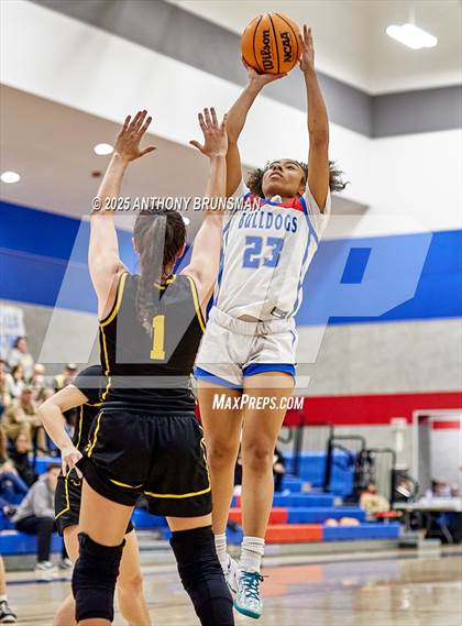 Thumbnail 1 in Del Oro @ Folsom photogallery.