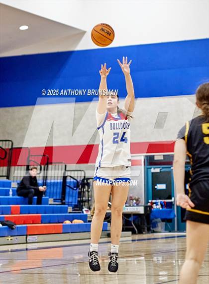 Thumbnail 1 in Del Oro @ Folsom photogallery.