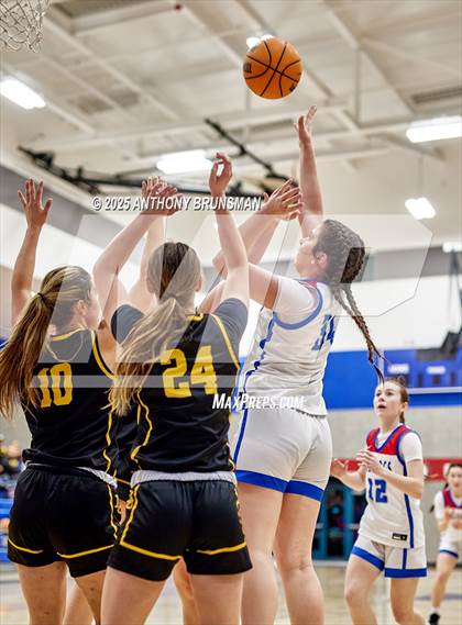 Thumbnail 3 in Del Oro @ Folsom photogallery.