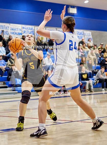 Thumbnail 3 in Del Oro @ Folsom photogallery.