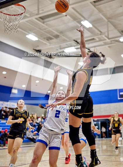 Thumbnail 2 in Del Oro @ Folsom photogallery.