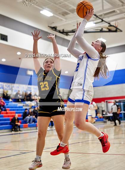 Thumbnail 1 in Del Oro @ Folsom photogallery.
