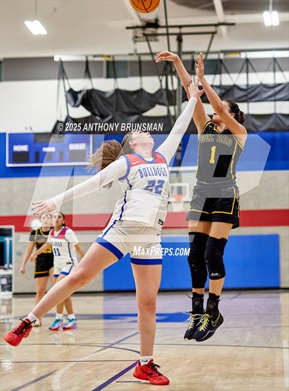 Thumbnail 1 in Del Oro @ Folsom photogallery.