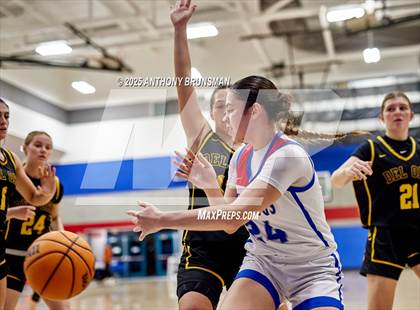 Thumbnail 1 in Del Oro @ Folsom photogallery.