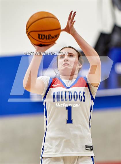 Thumbnail 1 in Del Oro @ Folsom photogallery.