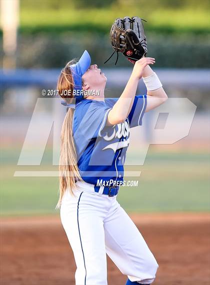Thumbnail 2 in Clovis vs. Central (CIF CS D1 Final) photogallery.