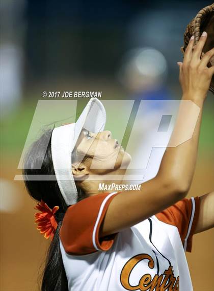 Thumbnail 3 in Clovis vs. Central (CIF CS D1 Final) photogallery.
