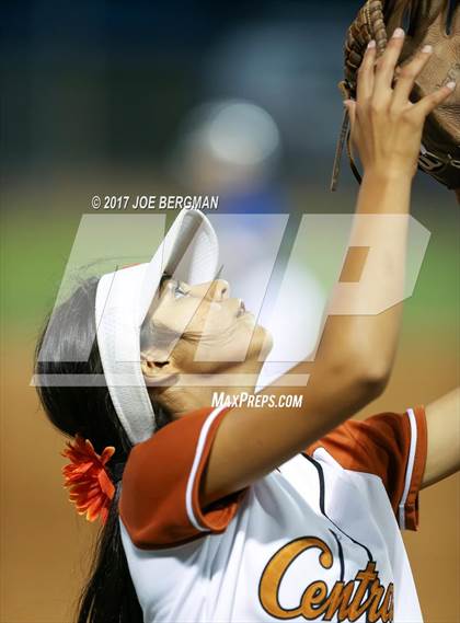 Thumbnail 1 in Clovis vs. Central (CIF CS D1 Final) photogallery.