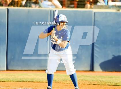 Thumbnail 1 in Clovis vs. Central (CIF CS D1 Final) photogallery.