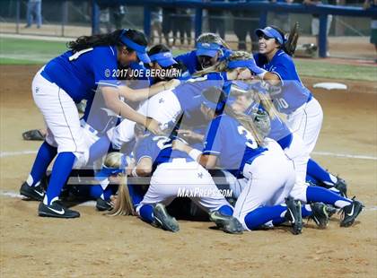 Thumbnail 1 in Clovis vs. Central (CIF CS D1 Final) photogallery.