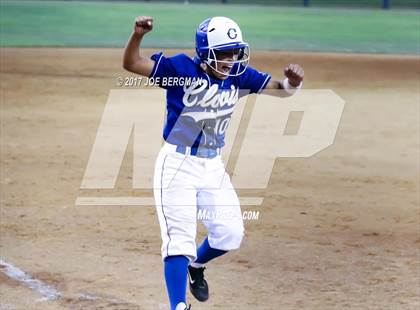 Thumbnail 1 in Clovis vs. Central (CIF CS D1 Final) photogallery.