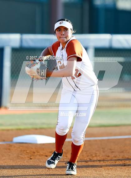 Thumbnail 1 in Clovis vs. Central (CIF CS D1 Final) photogallery.