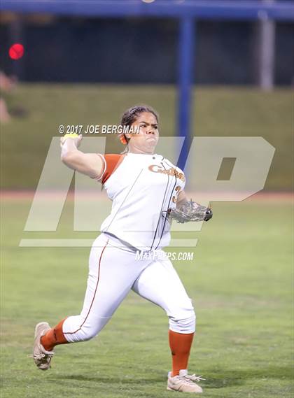 Thumbnail 1 in Clovis vs. Central (CIF CS D1 Final) photogallery.