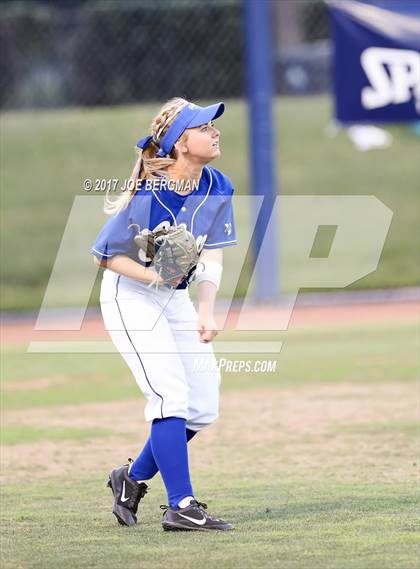 Thumbnail 1 in Clovis vs. Central (CIF CS D1 Final) photogallery.