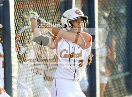 Thumbnail 1 in Clovis vs. Central (CIF CS D1 Final) photogallery.